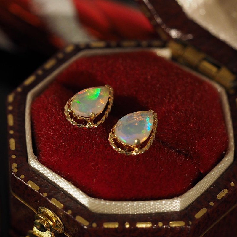 18K Gold The Opal Pear and Akoyal Pearl Stud Earrings - Earrings & Clip-ons - Precious Metals 