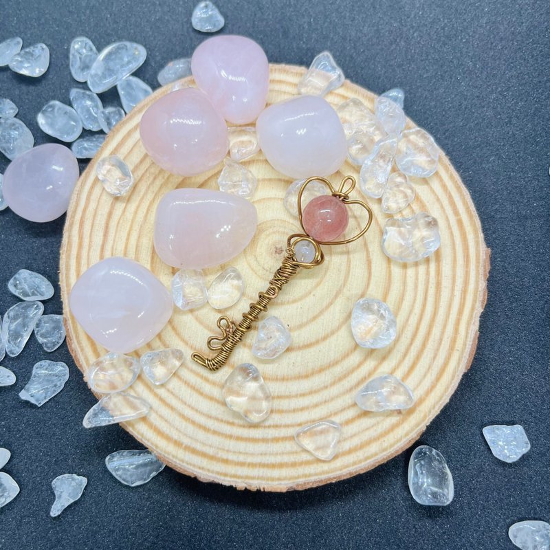 【紅心之耀】 草莓晶、月光石金屬編織 - 項鍊 - 其他金屬 紅色