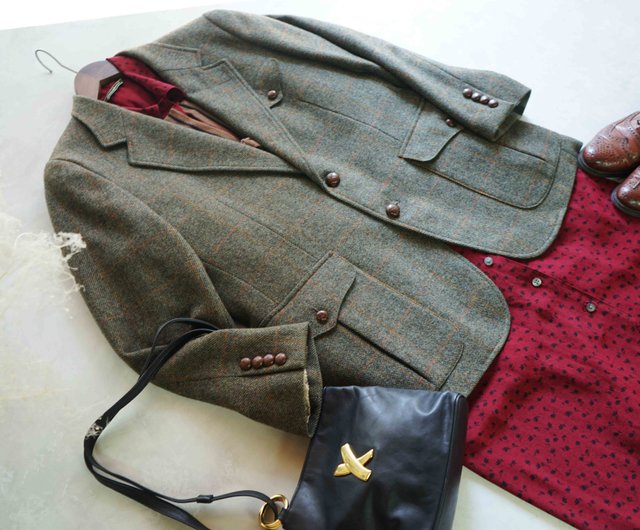 Treasure hunting vintage clothing BURBERRY LONDON British tweed gray green wool hunting suit jacket Shop 4.5studio Women s Blazers Trench Coats Pinkoi