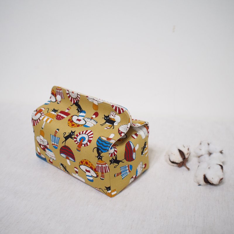 Tissue Cover/ Tissue Box Cover Large Color Shiitake Mushroom Cat - กล่องทิชชู่ - ผ้าฝ้าย/ผ้าลินิน 