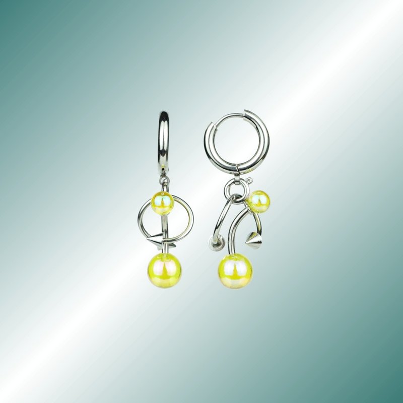 PIERCING Piercing Series Laser Light Yellow Round Beads Pendant Earrings - ต่างหู - สแตนเลส สีเหลือง