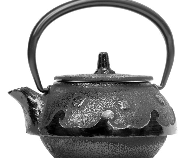 Japanese Nambu Tekki Cast Iron Kettle Lg