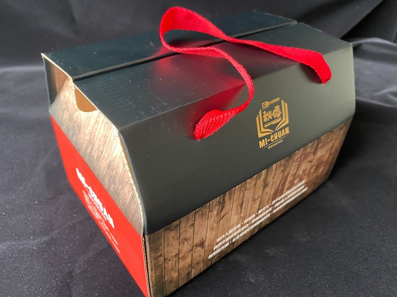 シェフの秘密のローストクリスピードイツポークナックル - ビッグマックスペシャル 2パック、絶妙なポータブルギフトボックス入り - 台湾B級グルメ - 食材 