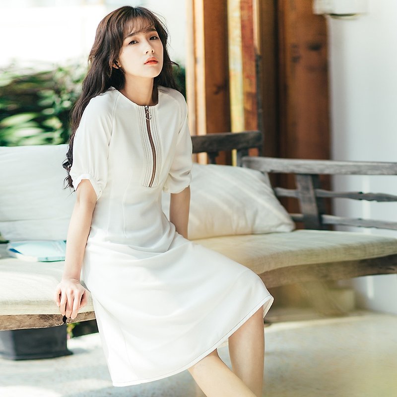 Anne Chen 2017 summer new white short-sleeved dress dress - ชุดเดรส - ผ้าฝ้าย/ผ้าลินิน ขาว