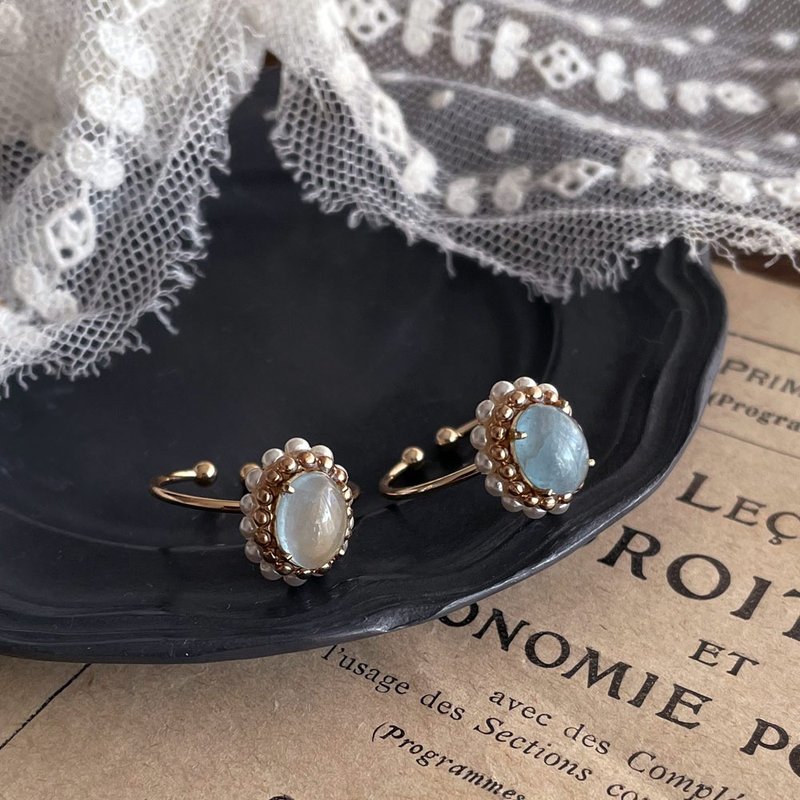 Surgical stainless Stainless Steel aquamarine and vintage pearl oval ring / metal allergy friendly / March birthstone - แหวนทั่วไป - เครื่องเพชรพลอย สีน้ำเงิน