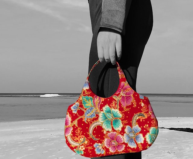 Batik Handmade Handbag - Shop Fishscales Handbags & Totes - Pinkoi