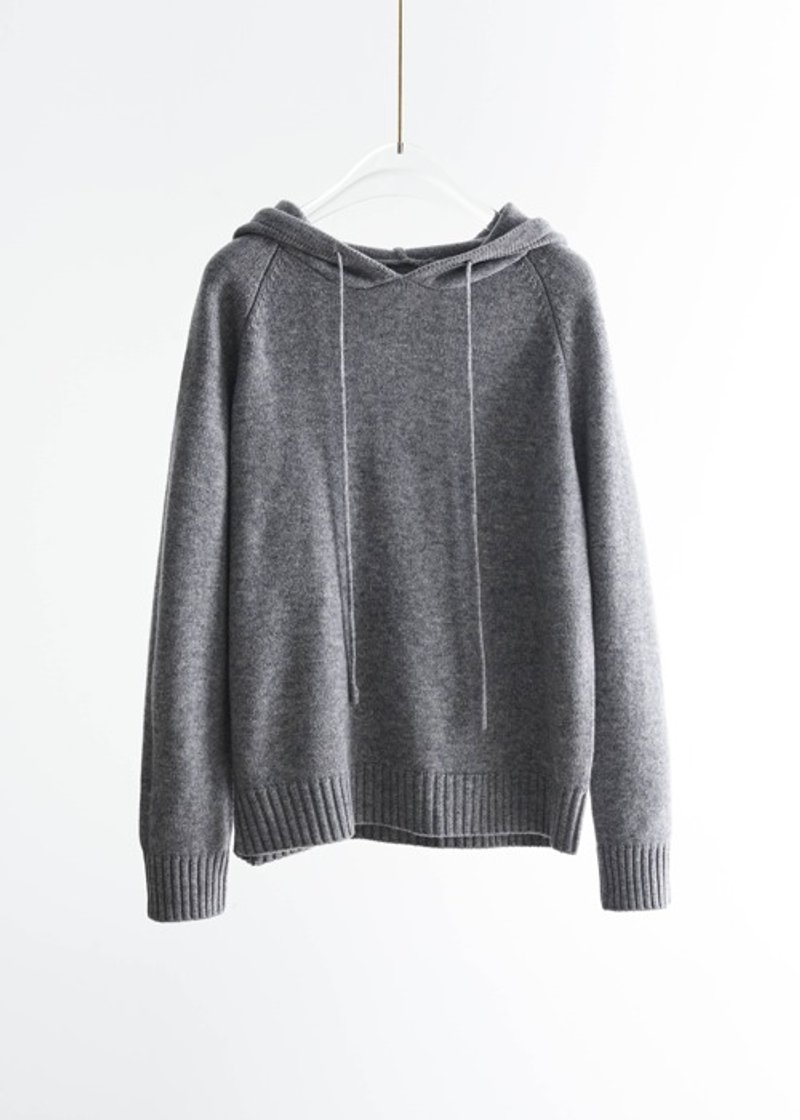 A knit hoodie essential for adult casual style. 100% wool, hooded, heather gray, 241005-3 - เสื้อผู้หญิง - ขนแกะ 