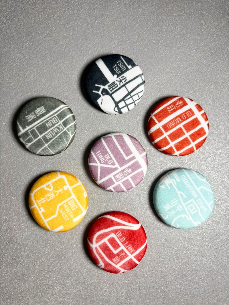 愛らしい触感の街並み起毛バッジ - ピンバッジ・ピンズ - その他の素材 多色