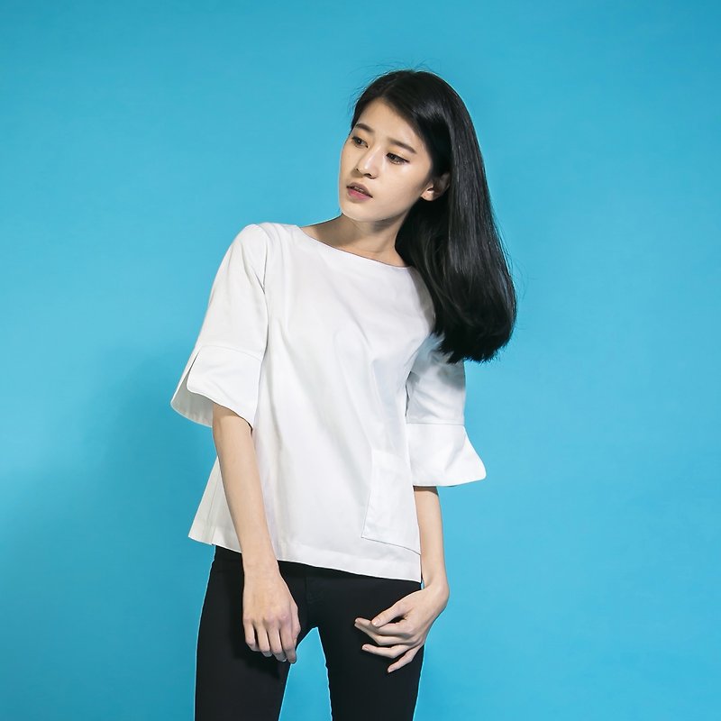 SU：MIはEra_Small Age Flare Sleeve Top_6SF000_Whiteを言った - トップス - コットン・麻 ホワイト