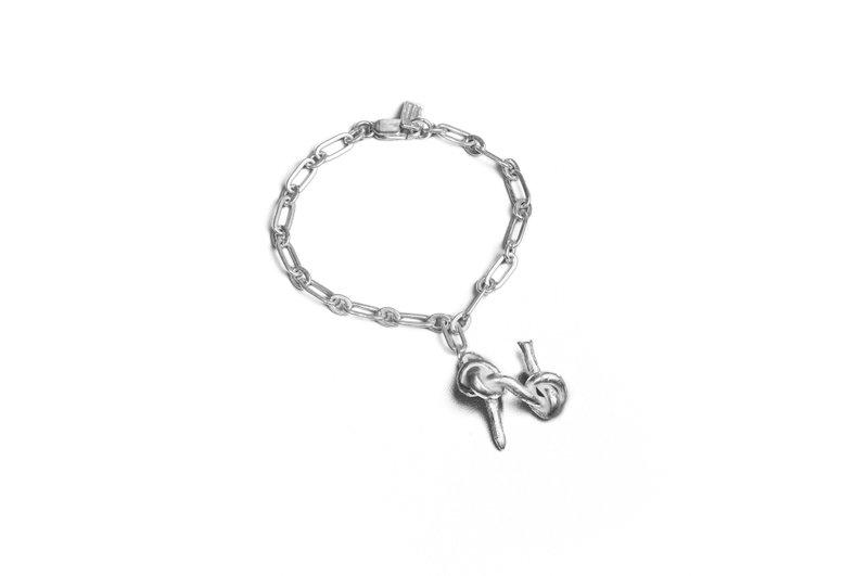 Knot Alphabet Bracelet Silver 99.99 / N / - 手鍊/手環 - 純銀 銀色