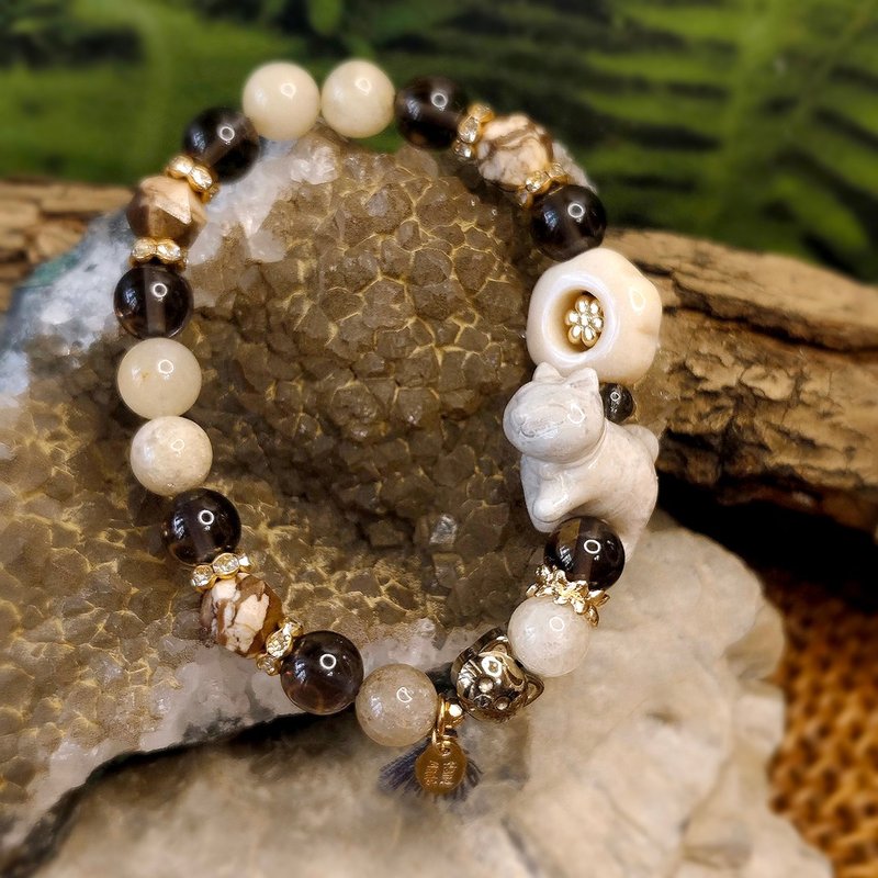 Cat walks | Coral Jade | Golden Silk Jade | Stone| Australian Zebra Stone| Black Stone - สร้อยข้อมือ - คริสตัล 