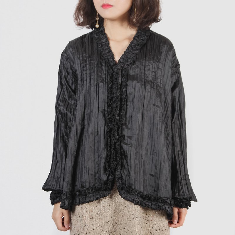 [Egg Plant Vintage] Night Shadow Pleated Fabric Vintage Shirt - เสื้อเชิ้ตผู้หญิง - เส้นใยสังเคราะห์ สีดำ