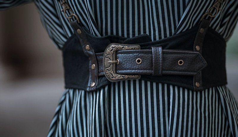 Steampunk retro pirate style black leather bow belt/strap - เข็มขัด - วัสดุอื่นๆ สีนำ้ตาล