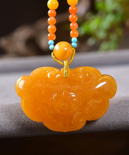 一念之間 天然俄料蜜糖紅溶洞如意吊墜 工藝精湛 福祿吉祥