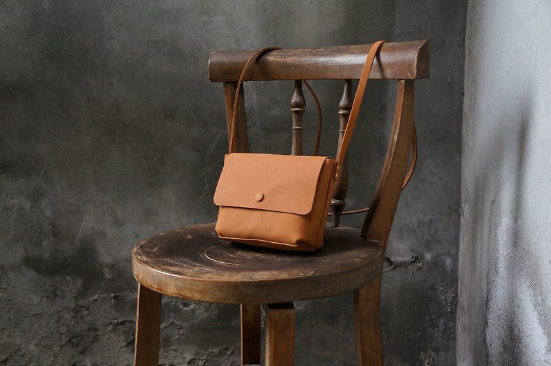 2019 mini shoulder bag (customizable lettering) - Messenger Bags & Sling Bags - Genuine Leather Orange