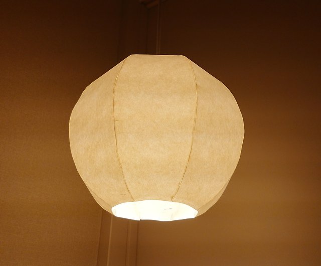 ボールタイプのペンダントライトシェード 和紙のランプシェード ショップ Kutsurogu 照明 ランプ Pinkoi
