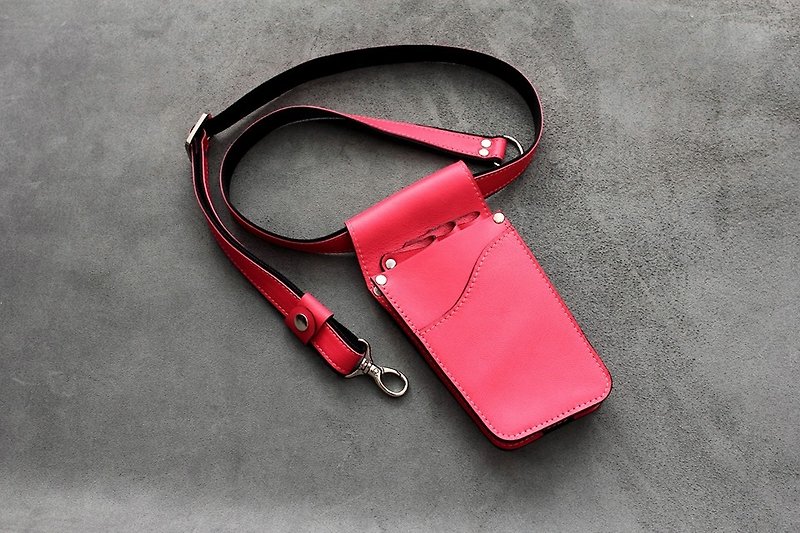 KAKU handmade leather scissors bag custom-made custom - อื่นๆ - หนังแท้ สีแดง