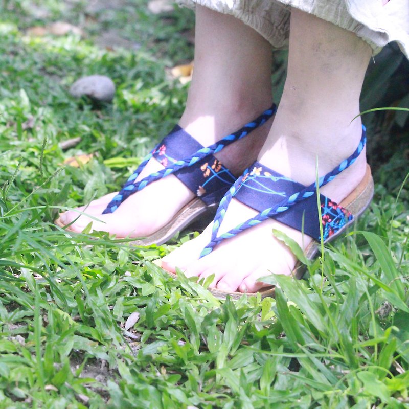 【美夢迴圈  流星花園】繞踝夾腳編織/彈力萊卡布料/真皮氣墊涼鞋 - 涼鞋 - 真皮 藍色