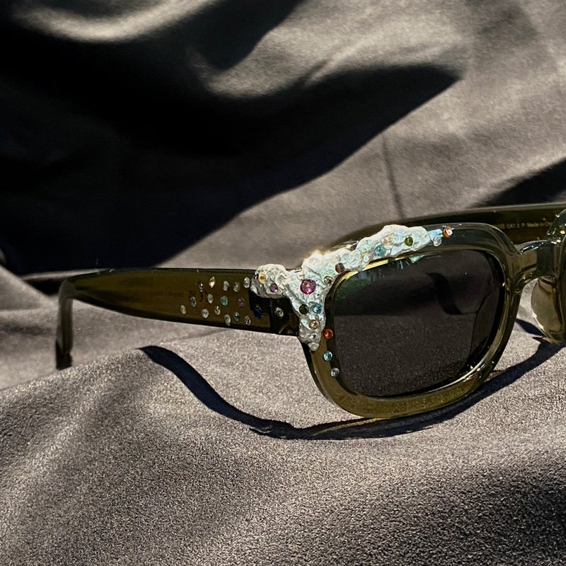 [Only One Piece] Handmade Silver Sunglasses - Clouds and Stars in the Sky - Glasses & Frames - Other Materials Multicolor