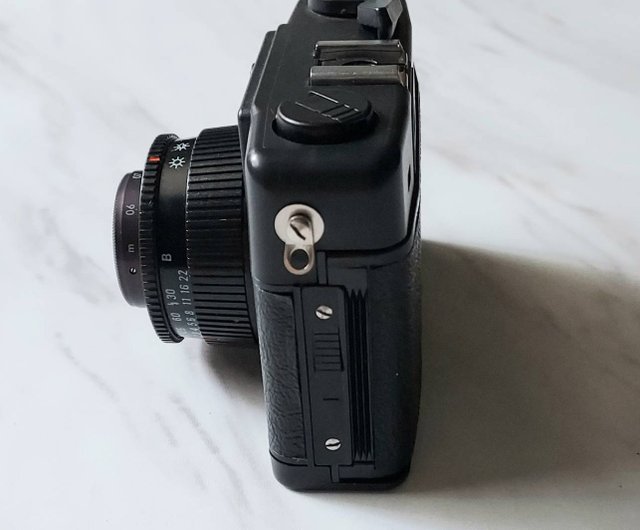 アンティーク 東ドイツ製　カメラ　beirette vsn Beier Beirette vsn | Camerapedia | Fandom