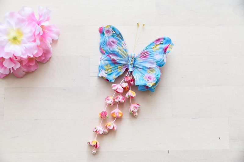 青い蝶の花に縁取られた髪飾りセクション - ヘアアクセサリー - コットン・麻 