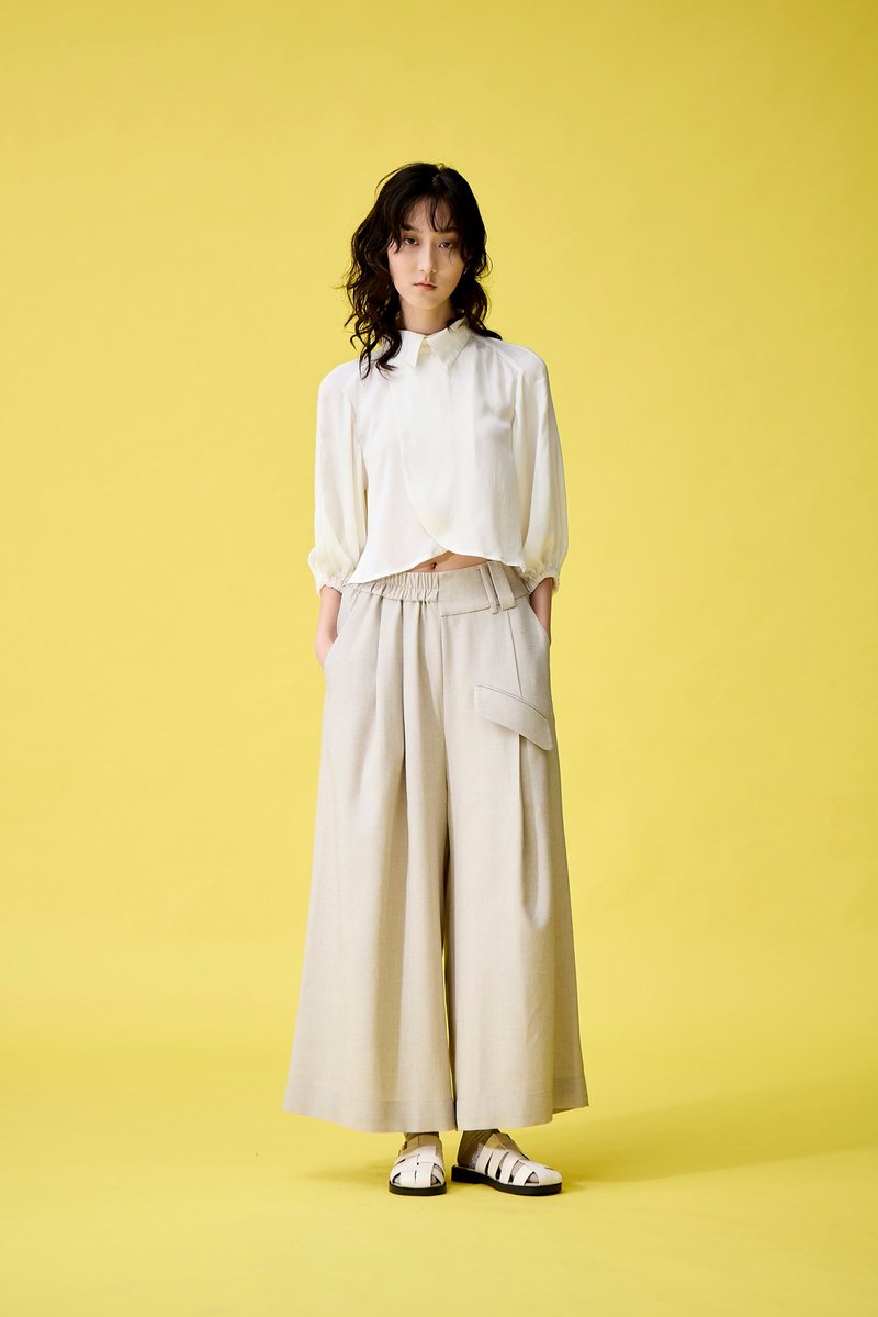 蓬袖寬襬短襯衫 - 女襯衫 - 聚酯纖維 白色