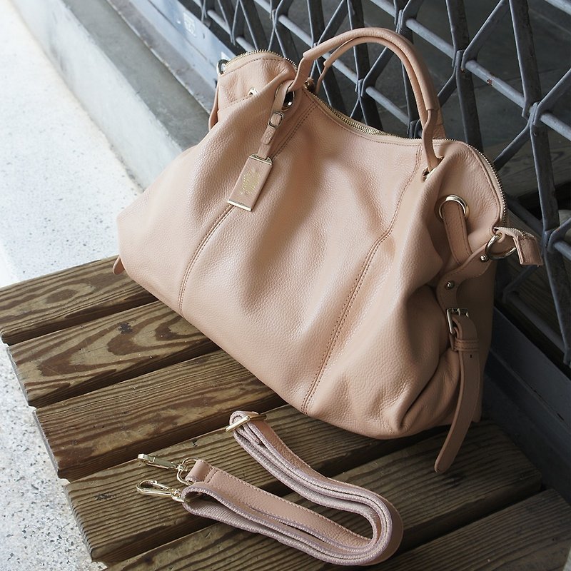 La Poche Secrete: Metropolitan Girl's Smile Bag _ Gray Tone Powder _ Portable Shoulder Bag - Messenger Bags & Sling Bags - Genuine Leather Pink