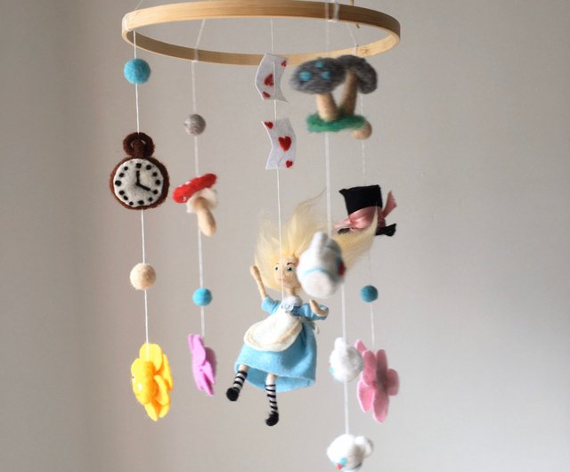 alice in wonderland cot mobile