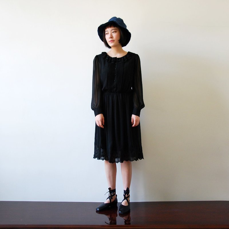 Ancient double collar lace black dress - One Piece Dresses - Other Materials 