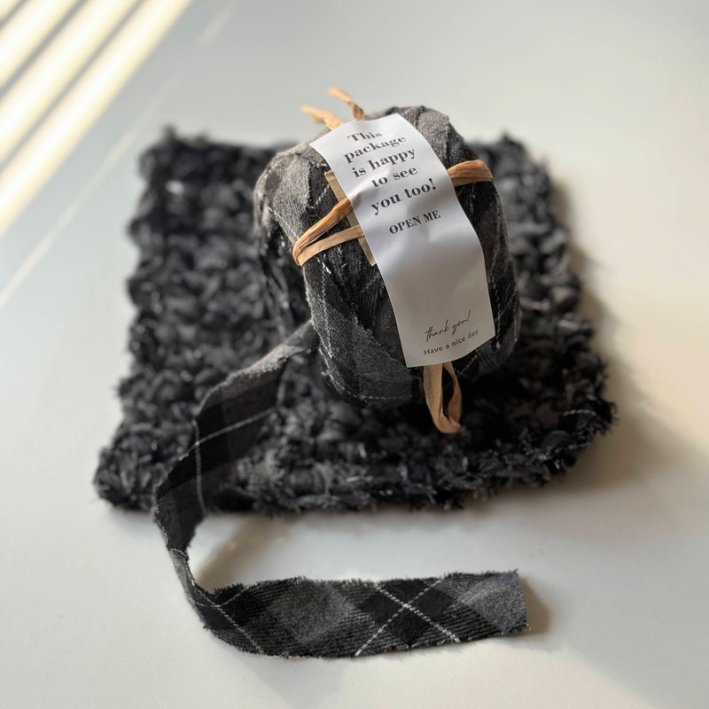 升級再造的織物紗線　 布法羅格紋灰色S - 編織/刺繡/羊毛氈/縫紉 - 聚酯纖維 灰色