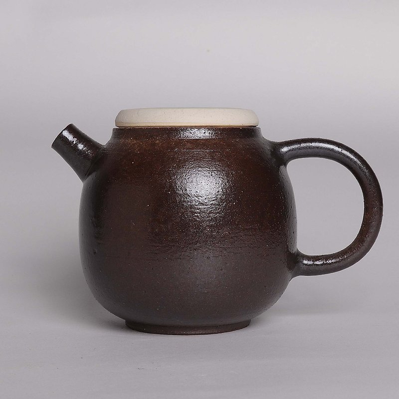 Ming bud kiln l early snow black glaze white cover hand teapot - ถ้วย - ดินเผา สีดำ