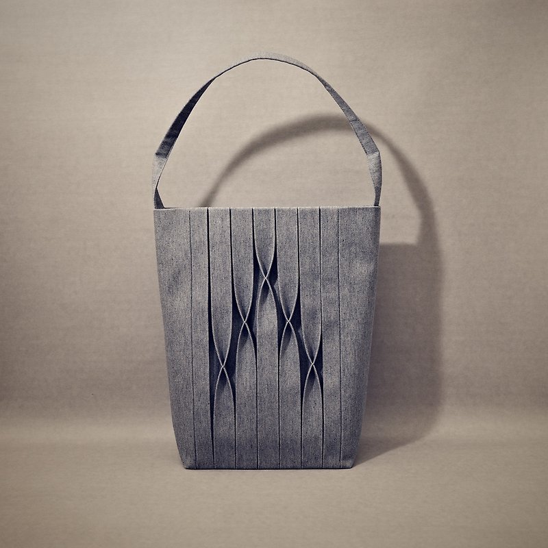 Three-dimensional pleated large tote bag / canvas bag / portable side back / lime blue - Handbags & Totes - Cotton & Hemp Blue