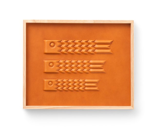 ヴィンテージ 革のレリーフアート M.Ohara サイン入り 壁掛けアート ヴィンテージ 革のレリーフアート M.Ohara サイン入り 壁掛けアート