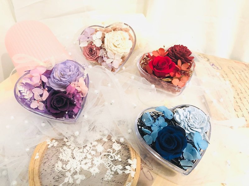 Wbfxhm / palm jewelry box eternal rose x scented sola - Items for Display - Plants & Flowers Multicolor