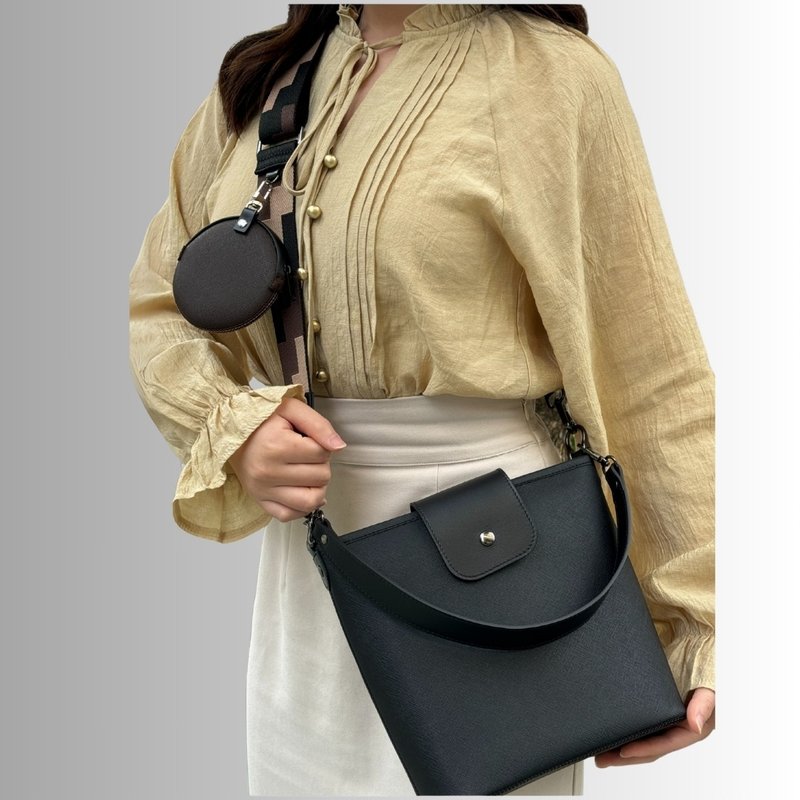 Shoulder Crossbody Dual-Strap Tote Bag — Zipper closure, inner Pocket coin purse - กระเป๋าแมสเซนเจอร์ - ยาง 