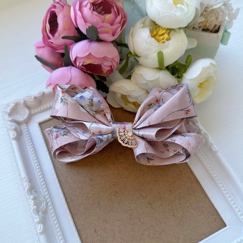 獨家雙面立體蝴蝶結相交夾香蕉夾髮夾-灰粉色 - 髮夾/髮圈 - 其他材質 粉紅色