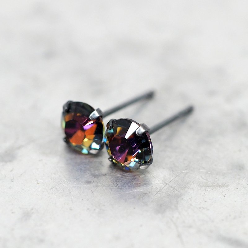 Galaxy 'Volcano' Crystal Earrings, Black Sterling Silver, 6mm Round - 耳環/耳夾 - 其他金屬 多色