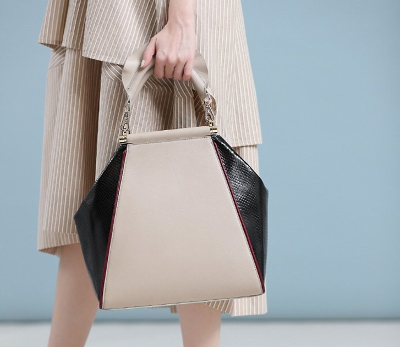 【Clear display】 lotus leaves hand-held portable folding leather shoulder bag dual-purpose package - Handbags & Totes - Genuine Leather Khaki