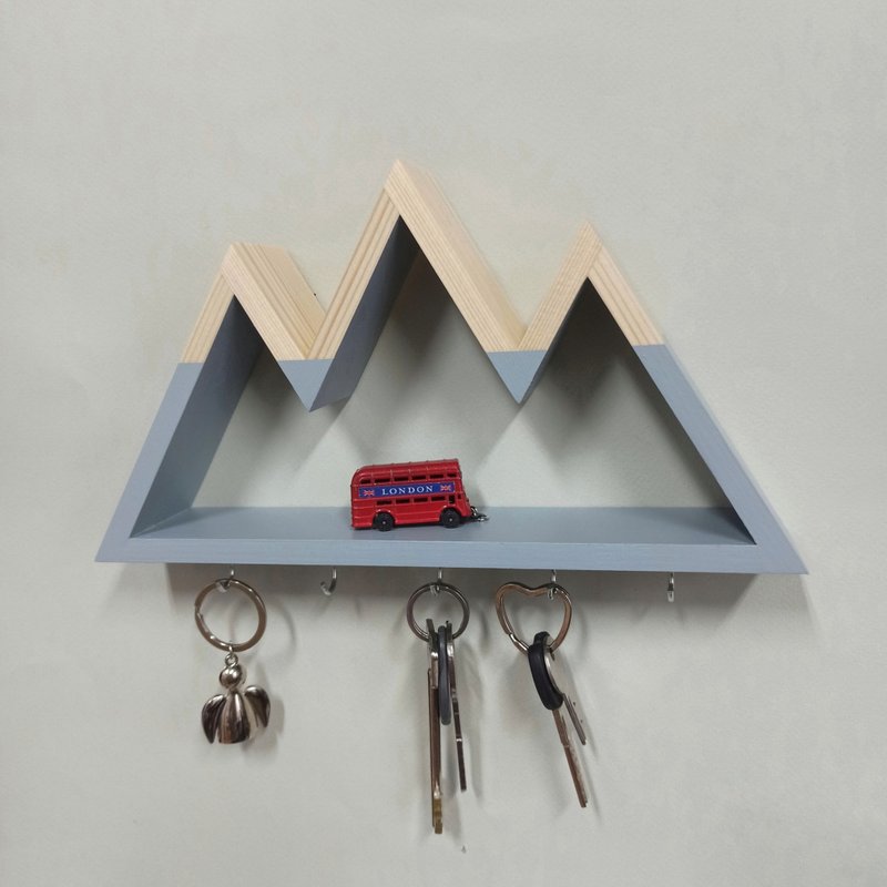 Handcrafted Wooden Mountain Shelf with Hooks for Keys, Jewelry, & Glasses - 衣架/衣帽架/掛勾 - 木頭 