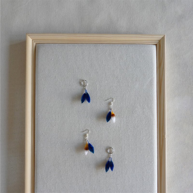 Velvet flowers, water-gloss earrings, intangible cultural heritage crafts - Earrings & Clip-ons - Other Man-Made Fibers Blue