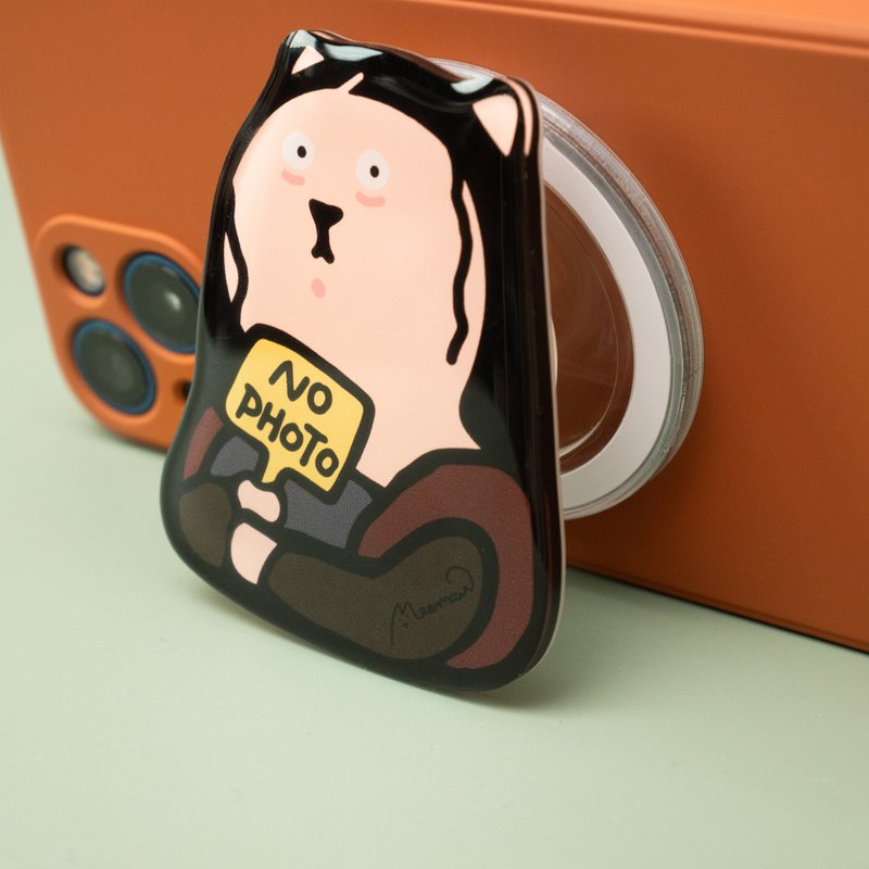 Mona Lisa Cat MegSafe Phone Holder - Phone Accessories - Plastic Multicolor