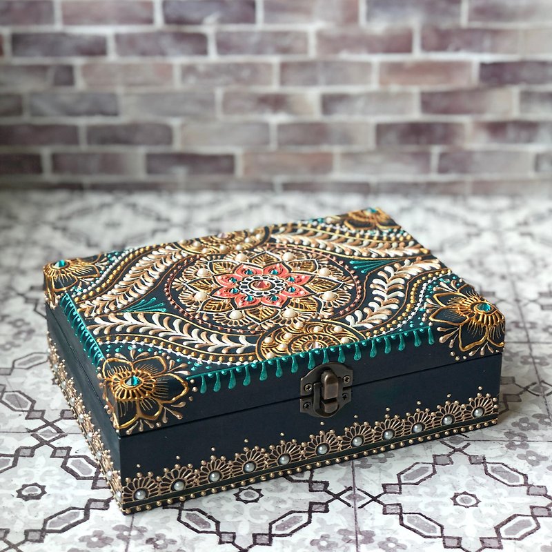 [colored treasure box - Moroccan Fantasy] HENNA ethnic style box Zen morocco wooden box - Storage - Wood Green