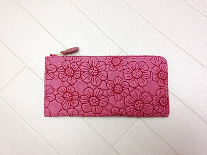 Long wallet leather wallet soft leather flower flower pink L fastener slim soft - กระเป๋าสตางค์ - หนังแท้ สึชมพู