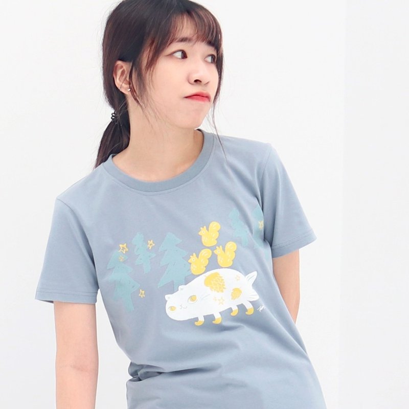 playful forest - unisex tshirt - เสื้อยืดผู้หญิง - ผ้าฝ้าย/ผ้าลินิน สีน้ำเงิน