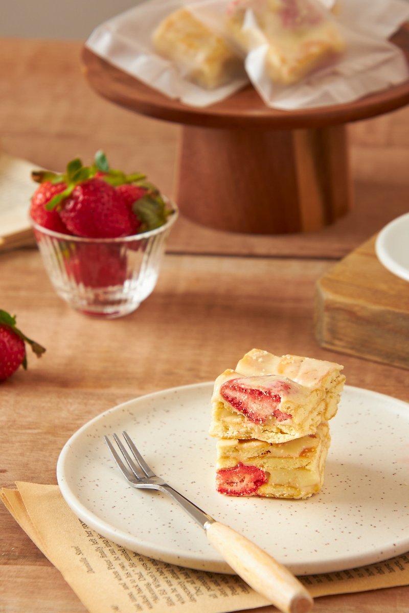 Marshmallow biscuits-strawberry - คุกกี้ - อาหารสด 