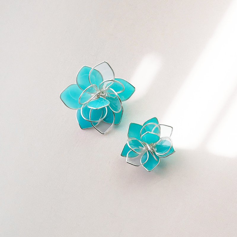 Jade • Dendrobium mini & medium | Handmade resin earrings - ต่างหู - เรซิน สีเขียว