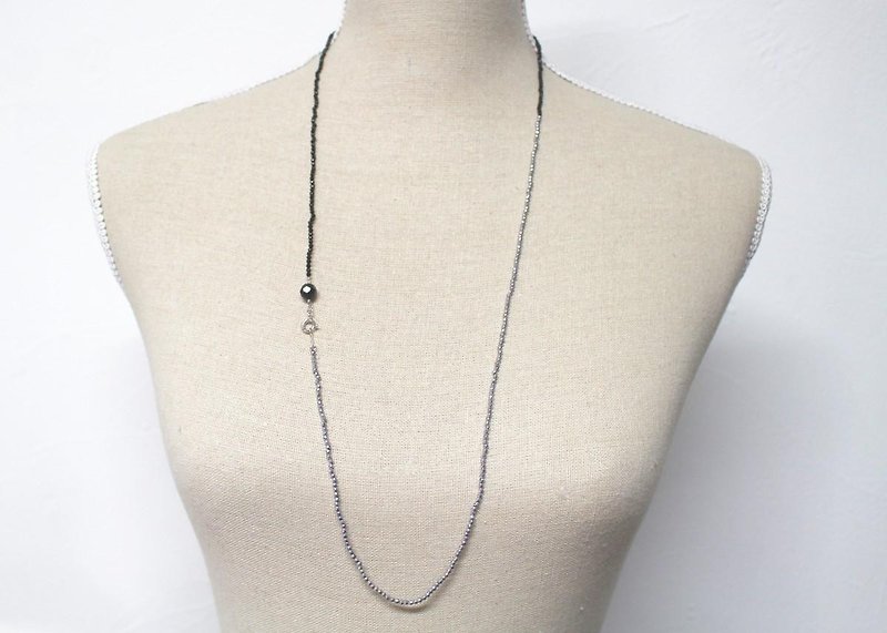 Hematite and onyx long necklace - Necklaces - Gemstone Silver