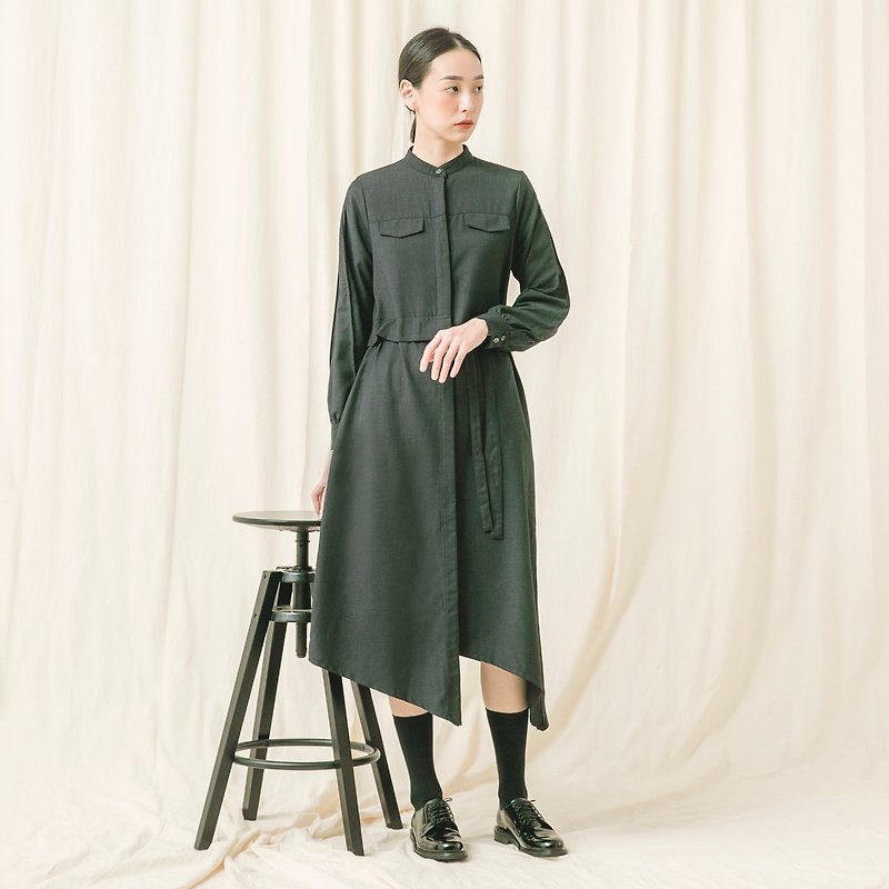 [Classic original] Outstand_Kuangshi asymmetrical dress_CLD505_长青细格 - ชุดเดรส - ผ้าฝ้าย/ผ้าลินิน สีน้ำเงิน