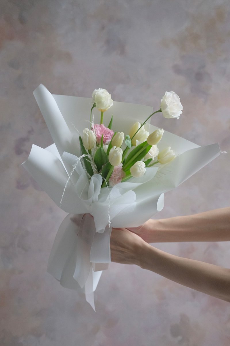 白色情人節 鬱金香 韓式花束  生日花束 女友禮物 - 盆栽/植栽 - 植物．花 粉紅色