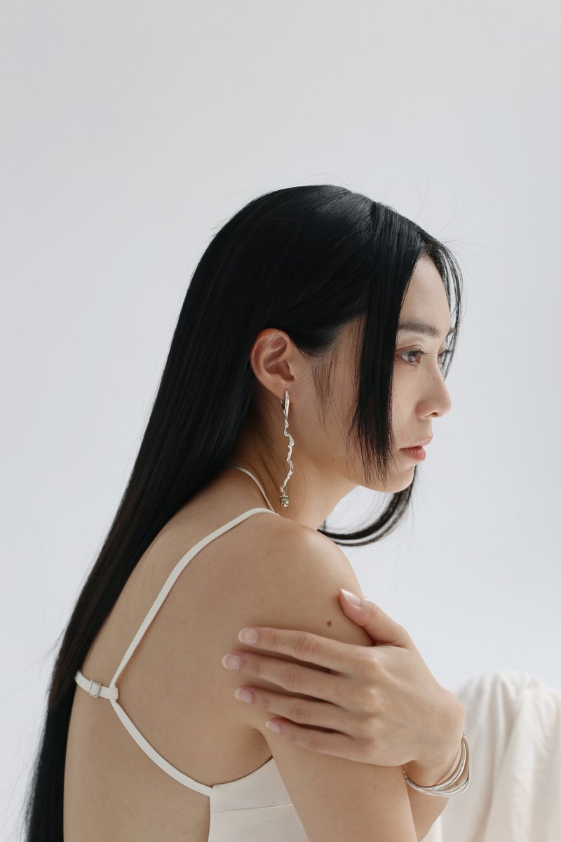 Lava Spring Earring 岩漿泉耳環 - 耳環/耳夾/耳骨夾 - 純銀 銀色